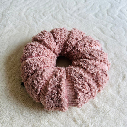 Peluche de fouille Daisy ROSE