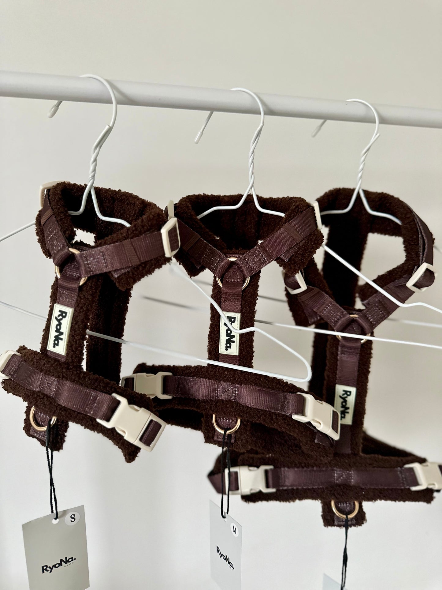 Harnais bouclé MARRON